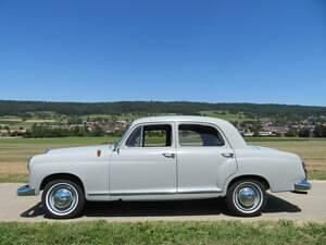 Occasion Mercedes 180 68 ch (50 kW) 1960 Gris Berline
