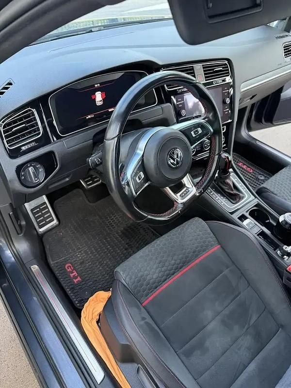 Utilisé 2020 VW Golf VIII GTI Berline | 23 500 € (Super prix) - Image 1/4