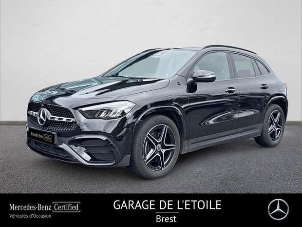 Noir Utilisé 2024 Mercedes GLA200 AMG line SUV | 44 890 € (Prix juste) - Image 1/4