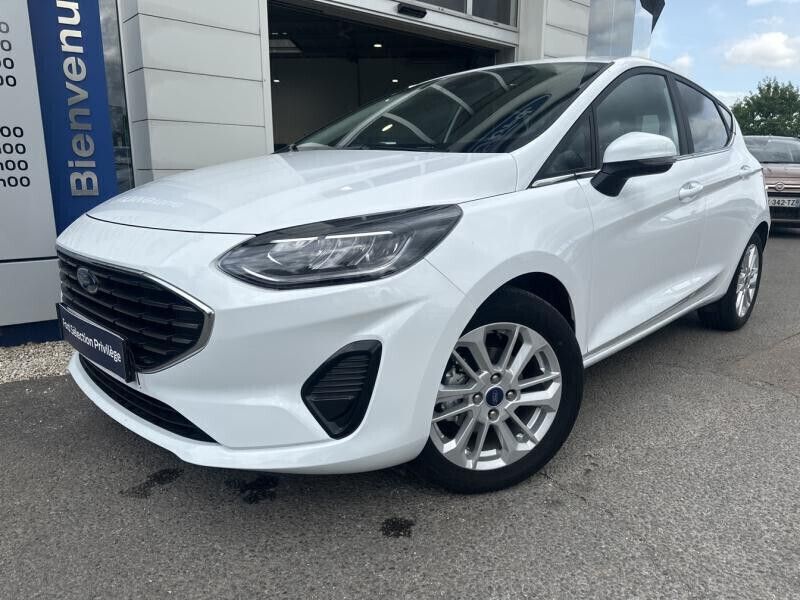 Utilisé 2024 Ford Fiesta Business Edition Citadine | 17 999 € (Prix juste) - Image 1/4