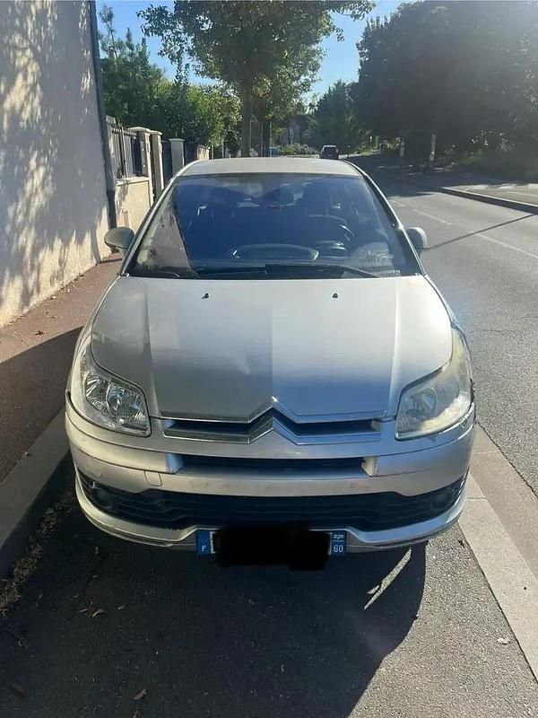 Utilisé 2004 Citroën C4 Berline | 700 € (Bon prix) - Image 1/4