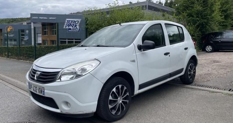 Utilisé 2010 Dacia Sandero Citadine | 3 490 € (Super prix) - Image 1/4