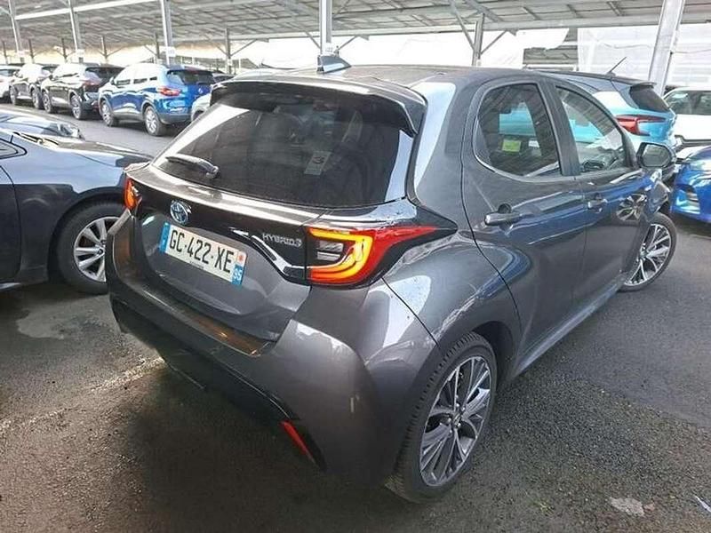 Occasion Toyota Yaris Hybrid 94 ch (69 kW) 2021 Gris Berline
