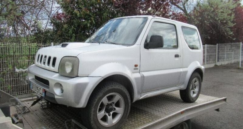 Utilisé 2005 Suzuki Jimny SUV | 3 990 € (Bon prix) - Image 1/4