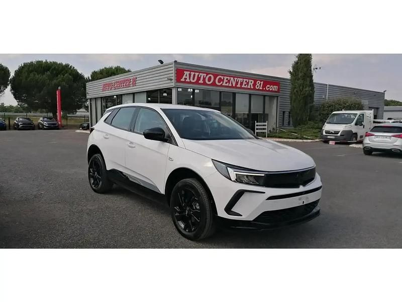 Blanc Utilisé 2024 Opel Grandland X GS Line SUV | 24 490 € (Prix juste) - Image 1/4
