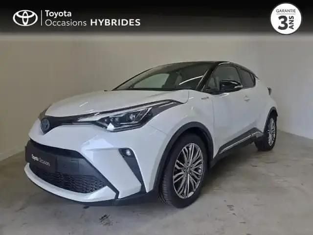 Blanc nacré biton Utilisé 2022 Toyota C-HR+ SUV | 21 990 € - Image 1/4
