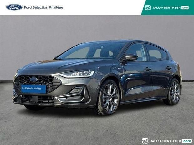 Gris Utilisé 2023 Ford Focus ST-Line X | 21 490 € (Prix juste) - Image 1/4