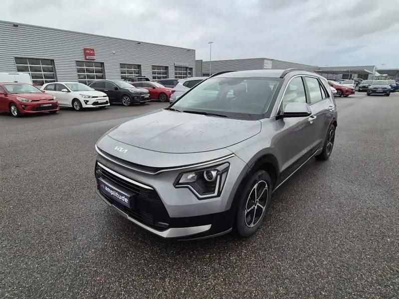 Gris Utilisé 2022 Kia Niro Active SUV | 25 999 € (Prix juste) - Image 1/4