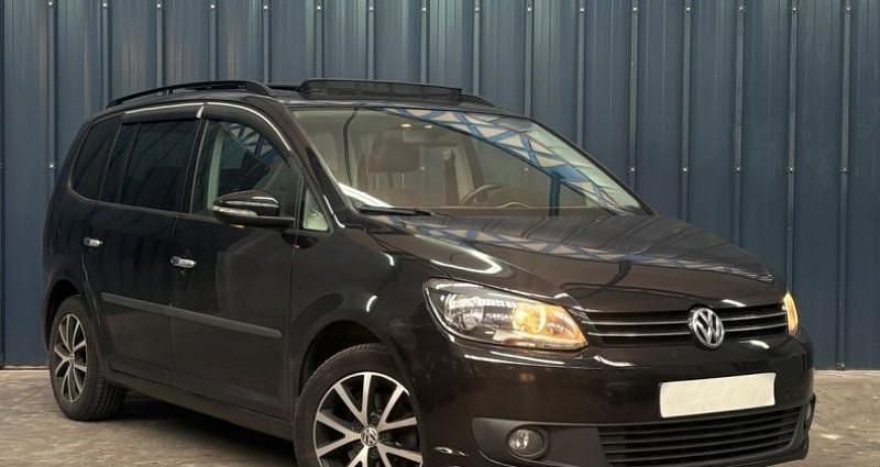 Utilisé 2015 VW Touran Monospace | 11 990 € (Prix juste) - Image 1/4