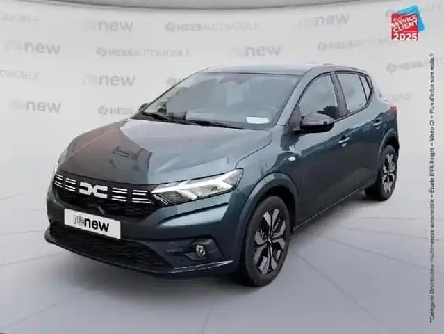 Vert Occasion 2025 Dacia Sandero Journey Berline | 16 499 € (Prix juste) - Image 1/4