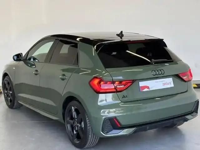 Occasion Audi A1 Sportback S-Line 116 ch (85 kW) 2024 Vert district métallisé Citadine