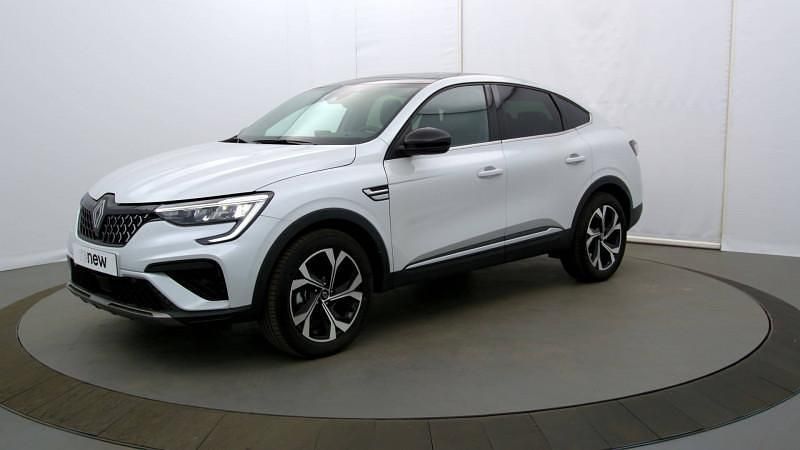 Utilisé 2024 Renault Arkana Techno SUV | 24 590 € (Prix juste) - Image 1/4