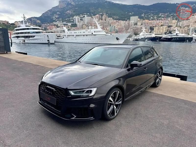 Noir Utilisé 2020 Audi RS3 Design Citadine | 46 900 € - Image 1/4