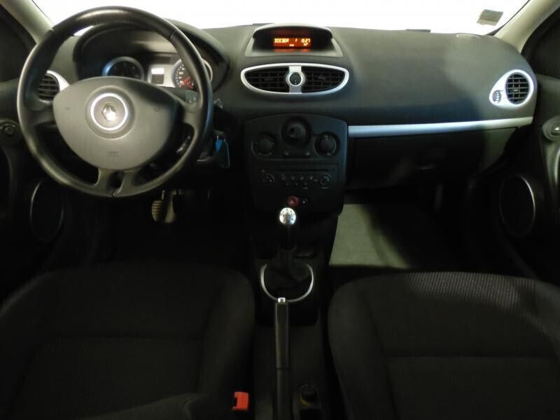 Occasion Renault Clio II 70 ch (51 kW) 2008 Gris Citadine