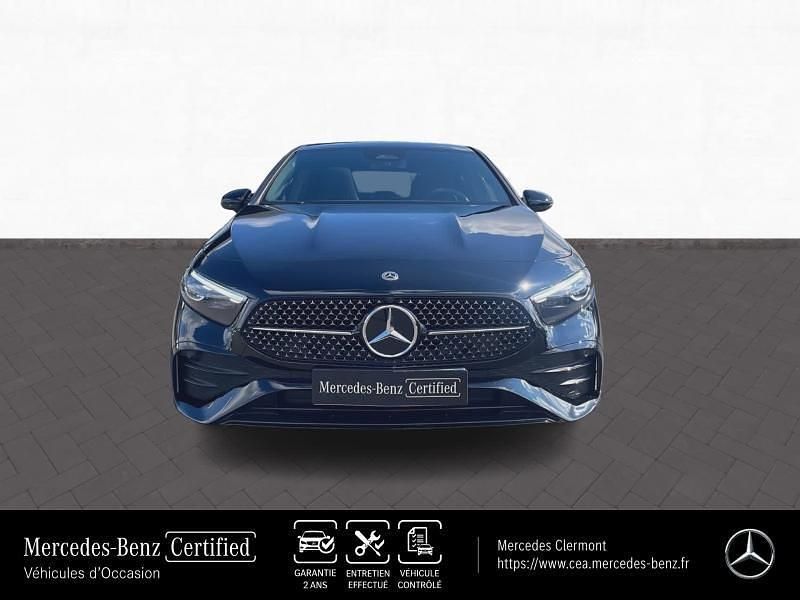 Occasion Mercedes A200 AMG line 150 ch (110 kW) 2025 Noir cosmos métallisé Berline