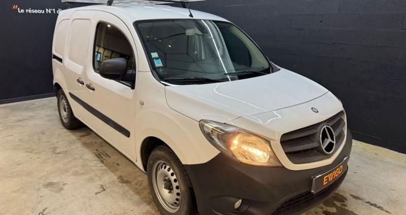 Occasion 2013 Renault Kangoo Monospace | 6 590 € (Bon prix) - Image 1/4