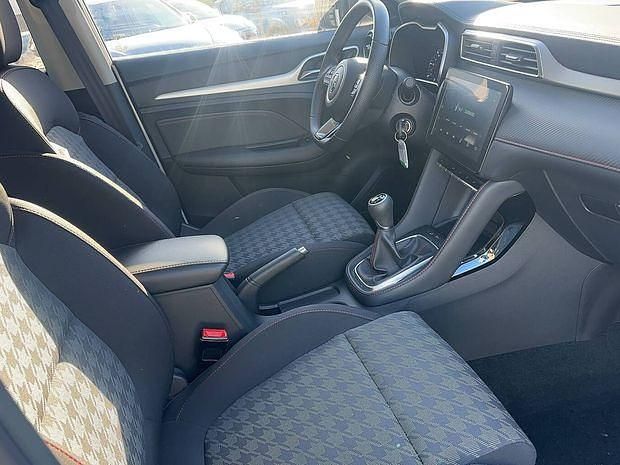 Blanc Utilisé 2023 MG ZS Comfort Berline | 15 290 € (Prix juste) - Image 1/4