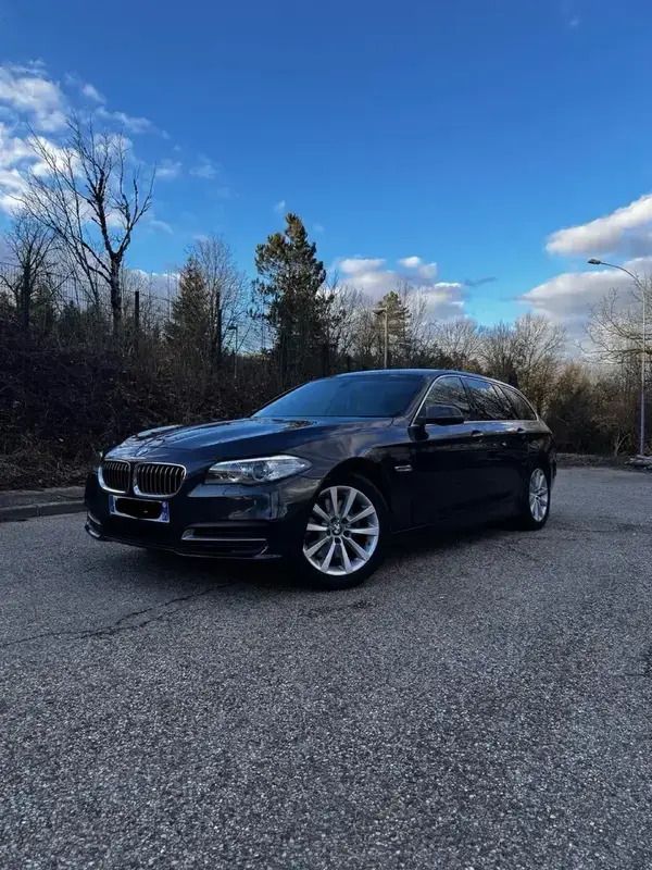 Utilisé 2015 BMW 530 Luxury Line Break | 22 900 € (Prix juste) - Image 1/4