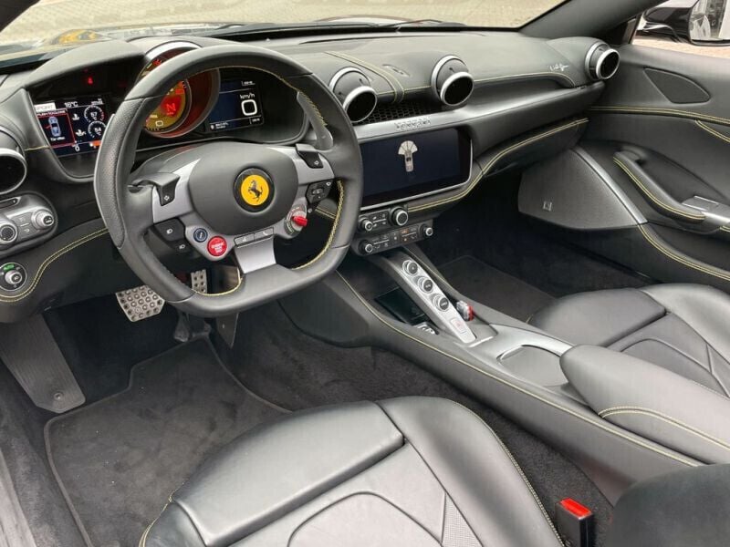 Occasion Ferrari Portofino 600 ch (441 kW) 2018 Noir Cabriolet