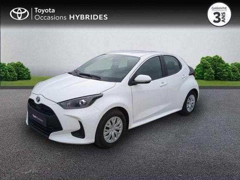 Utilisé 2024 Toyota Yaris Hybrid Berline | 20 500 € (Prix juste) - Image 1/1