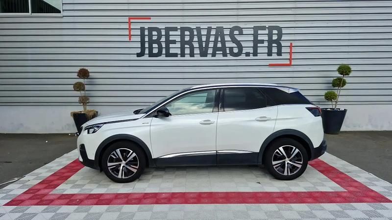 Blanc Utilisé 2020 Peugeot 3008 GT-line Berline | 15 999 € (Prix juste) - Image 1/4