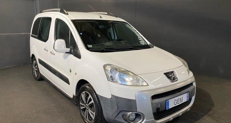 Blanc Occasion 2011 Peugeot TePee Outdoor Van | 6 990 € - Image 1/4