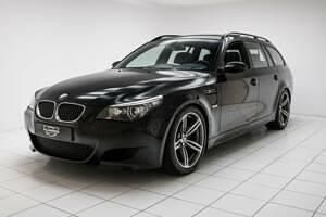 Noir Occasion 2009 BMW M5 Comfort Edition Break | 99 950 € - Image 1/4