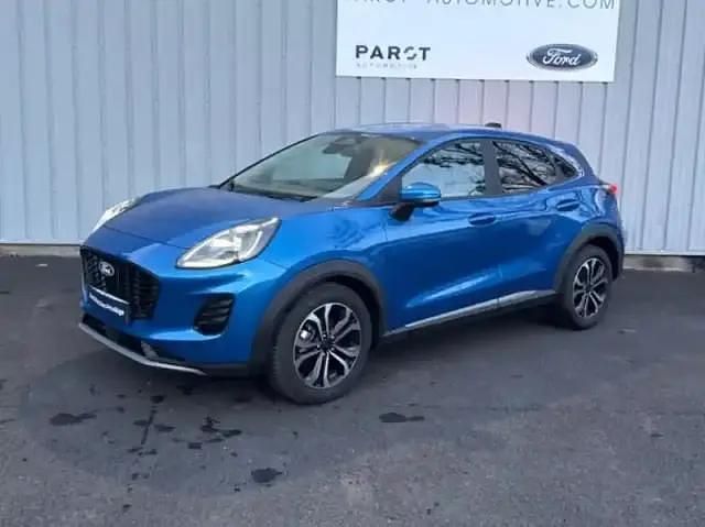 Bleu métallisé Occasion 2024 Ford Puma Titanium S | 20 900 € (Prix juste) - Image 1/4