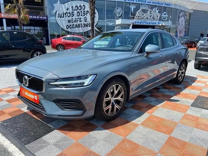 Gris Utilisé 2024 Volvo S60 Core Berline | 30 970 € - Image 1/4