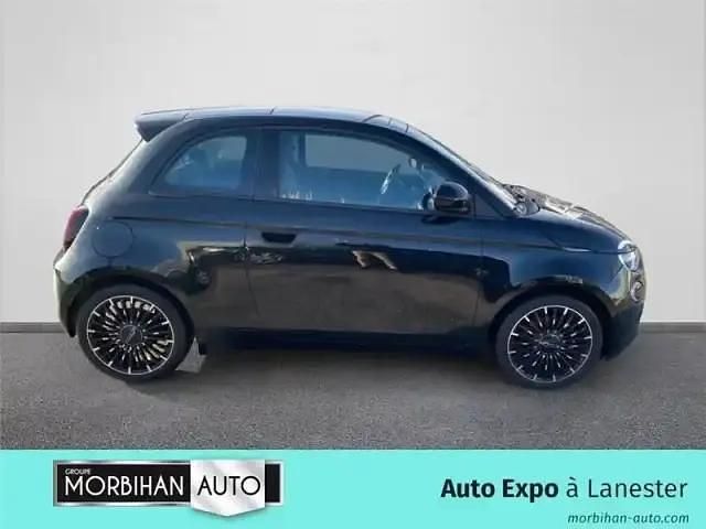 Occasion Fiat 500e 86 kW (118 ch) 2022 Noir Berline