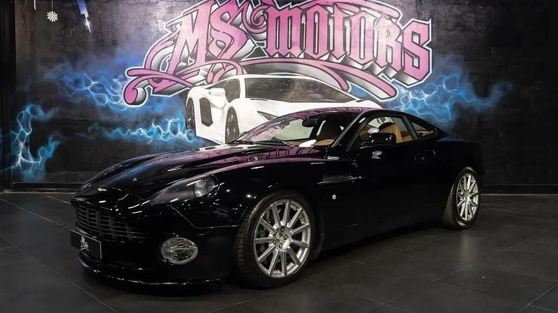 Noir Occasion 2005 Aston Martin Vanquish Coupé | 124 900 € - Image 1/4