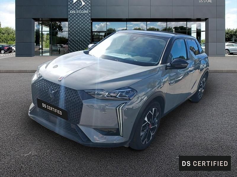 Gris Utilisé 2023 DS Automobiles DS3 Crossback E-Tense Performance Line Plus SUV | 23 990 € (Prix juste) - Image 1/4