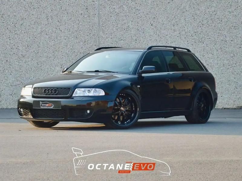Noir Utilisé 2001 Audi RS4 Sport Break | 39 999 € - Image 1/4