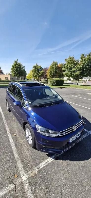 Utilisé 2017 VW Touran R-line Monospace | 13 000 € (Bon prix) - Image 1/4