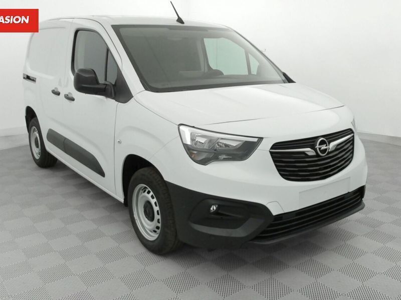 Blanc Utilisé 2023 Opel Combo Monospace | 25 080 € - Image 1/4