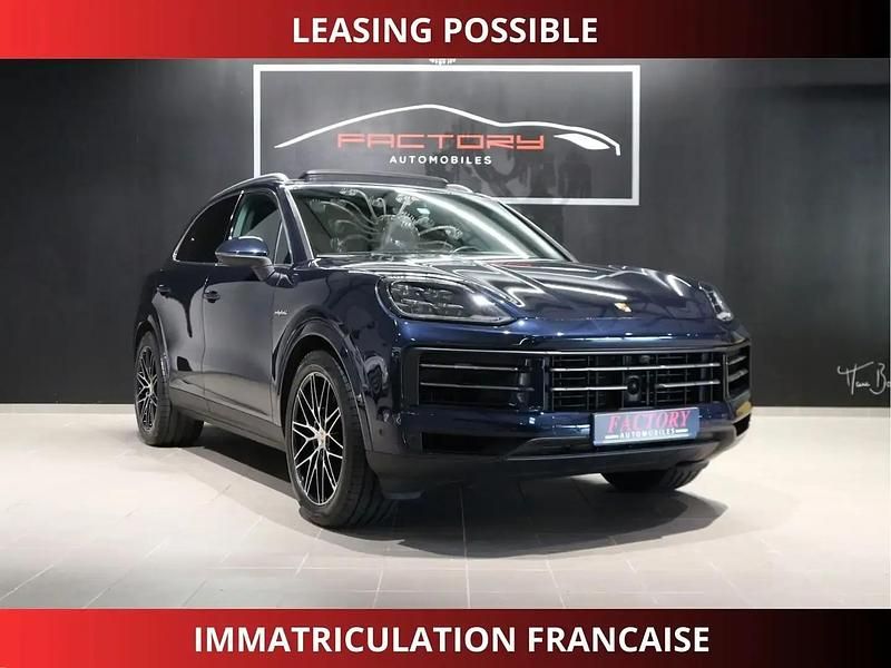 Bleu Occasion 2023 Porsche Cayenne SUV | 99 800 € - Image 1/4