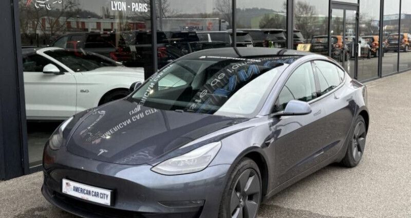 Gris Utilisé 2020 Tesla Model 3 Long Range Berline | 31 990 € (Prix juste) - Image 1/4
