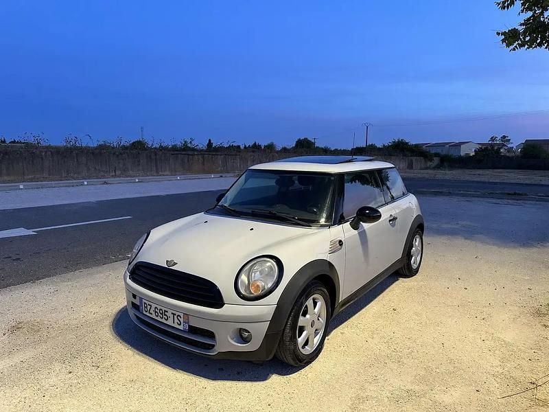 Utilisé 2008 Mini Cooper Hatch Citadine | 4 990 € - Image 1/4