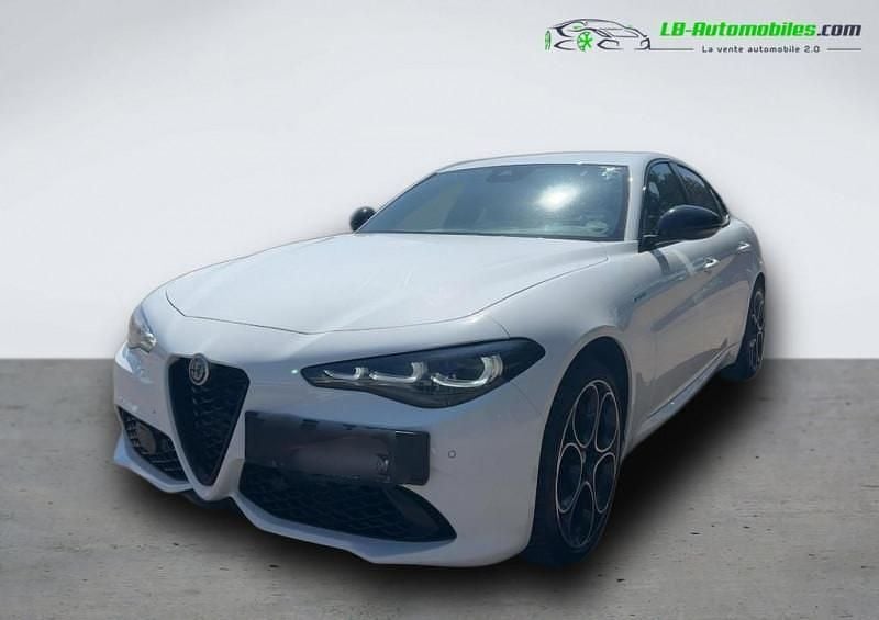 Utilisé 2024 Alfa Romeo Giulia Berline | 38 400 € (Bon prix) - Image 1/4