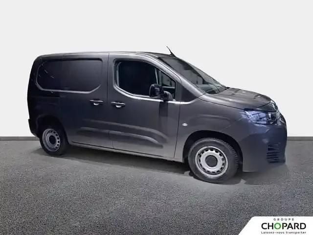 Occasion Citroën Berlingo 2023 Gris platinium (métallisé) Monospace