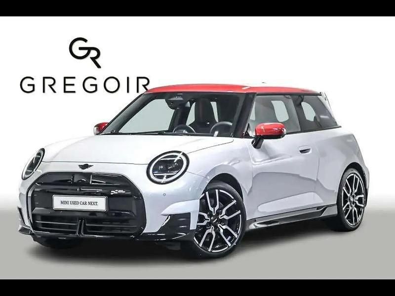 Blanc Utilisé 2024 Mini Cooper SE Citadine | 39 950 € - Image 1/4