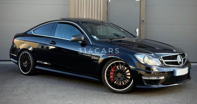 Utilisé 2012 Mercedes C63 AMG AMG Berline | 41 990 € - Image 1/4