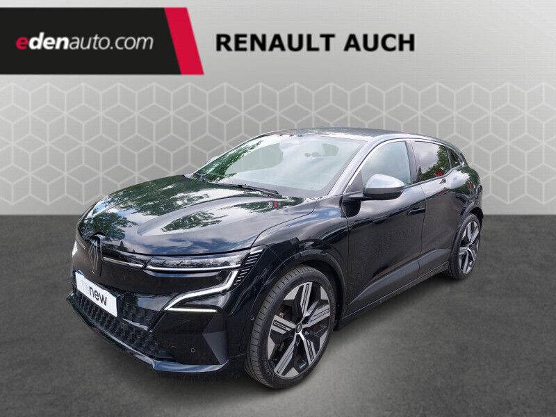 Noir Utilisé 2023 Renault Mégane Iconic Berline | 26 990 € (Bon prix) - Image 1/4