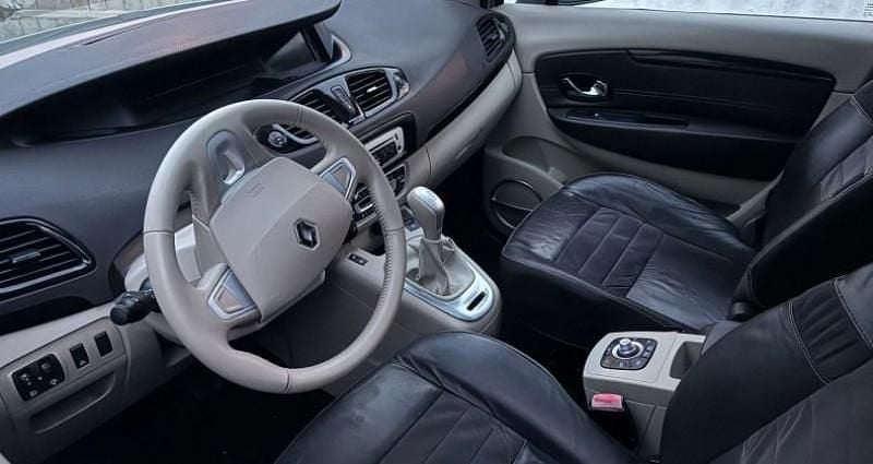 Occasion Renault Scénic Initiale 111 ch (81 kW) 2012 Gris Monospace