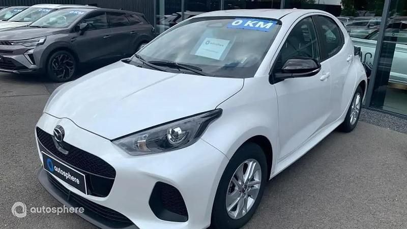 Nouvelle 2024 Mazda 2 Center-Line Berline | 23 299 € - Image 1/4