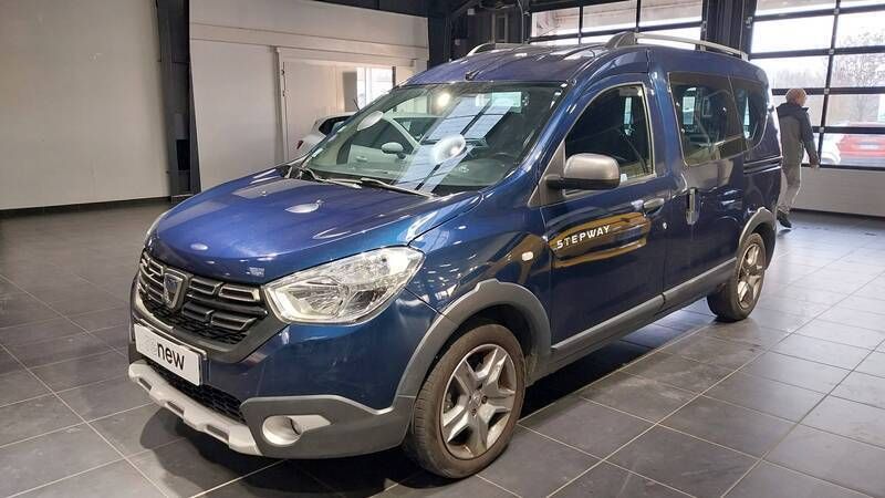 Bleu Utilisé 2018 Dacia Dokker Stepway Van | 11 970 € (Prix juste) - Image 1/1