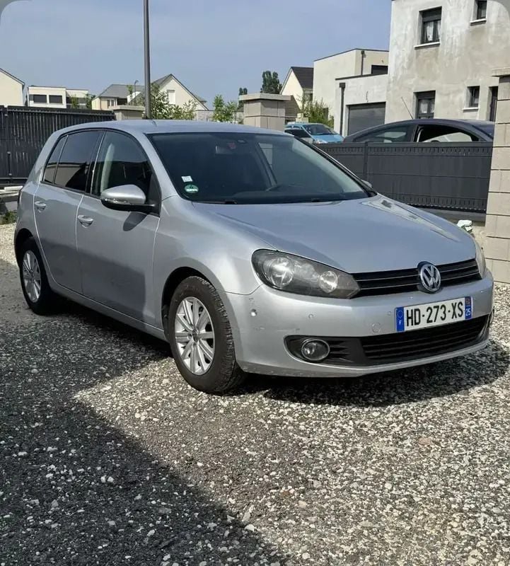 Utilisé 2012 VW Golf VII Trendline Berline | 7 990 € (Prix juste) - Image 1/4