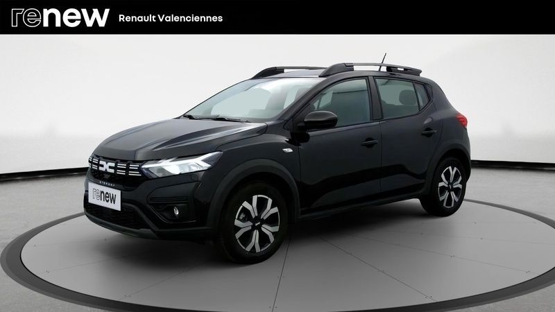 Noir Utilisé 2024 Dacia Sandero Expression Citadine | 16 599 € (Prix juste) - Image 1/4