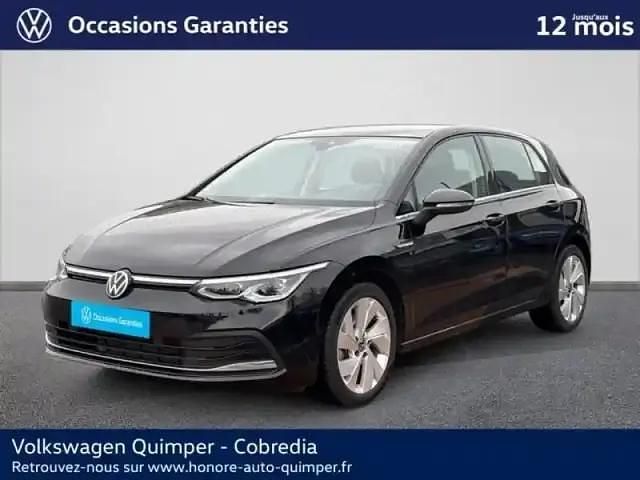 Noir intense nacrée Utilisé 2023 VW Golf VIII Style Berline | 26 990 € (Prix juste) - Image 1/4