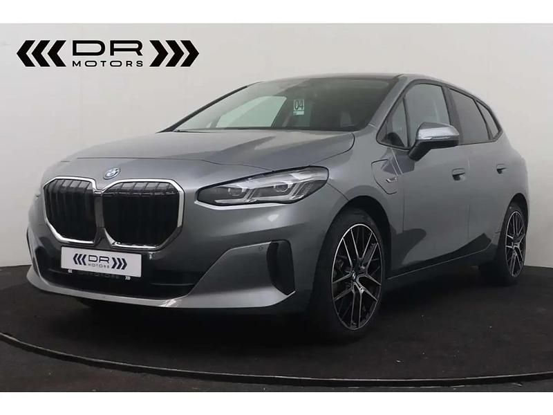 Gris Occasion 2022 BMW 225 Active Tourer Monospace | 26 995 € (Prix juste) - Image 1/4